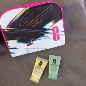 Clinique makeup bag and travel size lotion / 7 day scrub New without tags